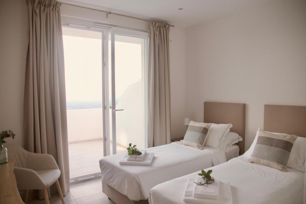モンシケ Montalma Bed & Breakfast エクステリア 写真