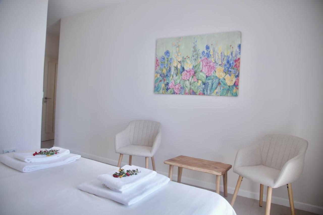 モンシケ Montalma Bed & Breakfast エクステリア 写真